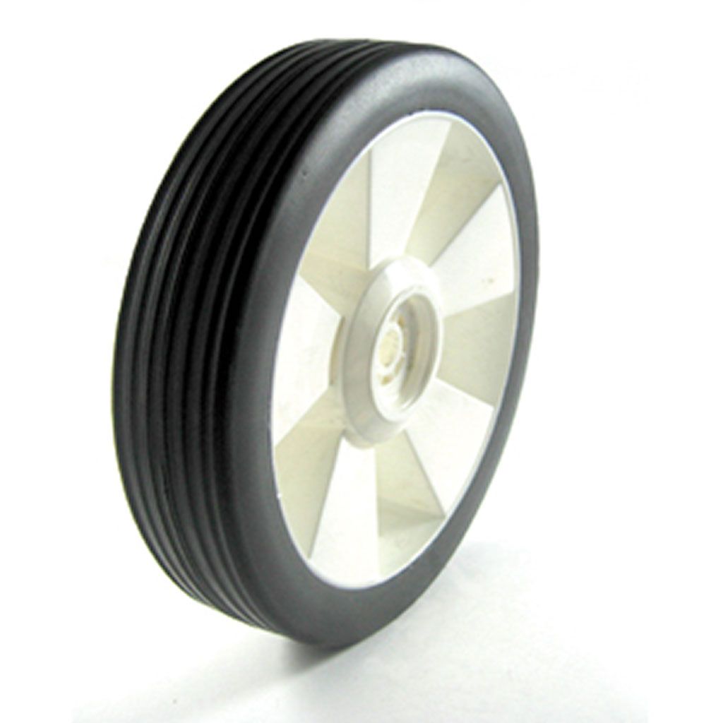 UNIVERSAL PLASTIC CENTRE REAR WHEEL 1/2